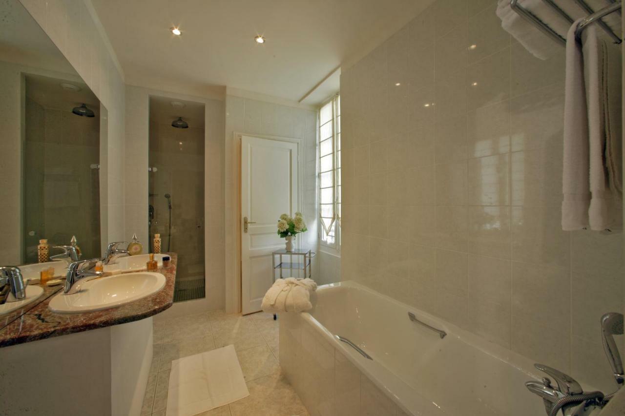 Le Manoir Saint Jean Hotel ภายนอก รูปภาพ